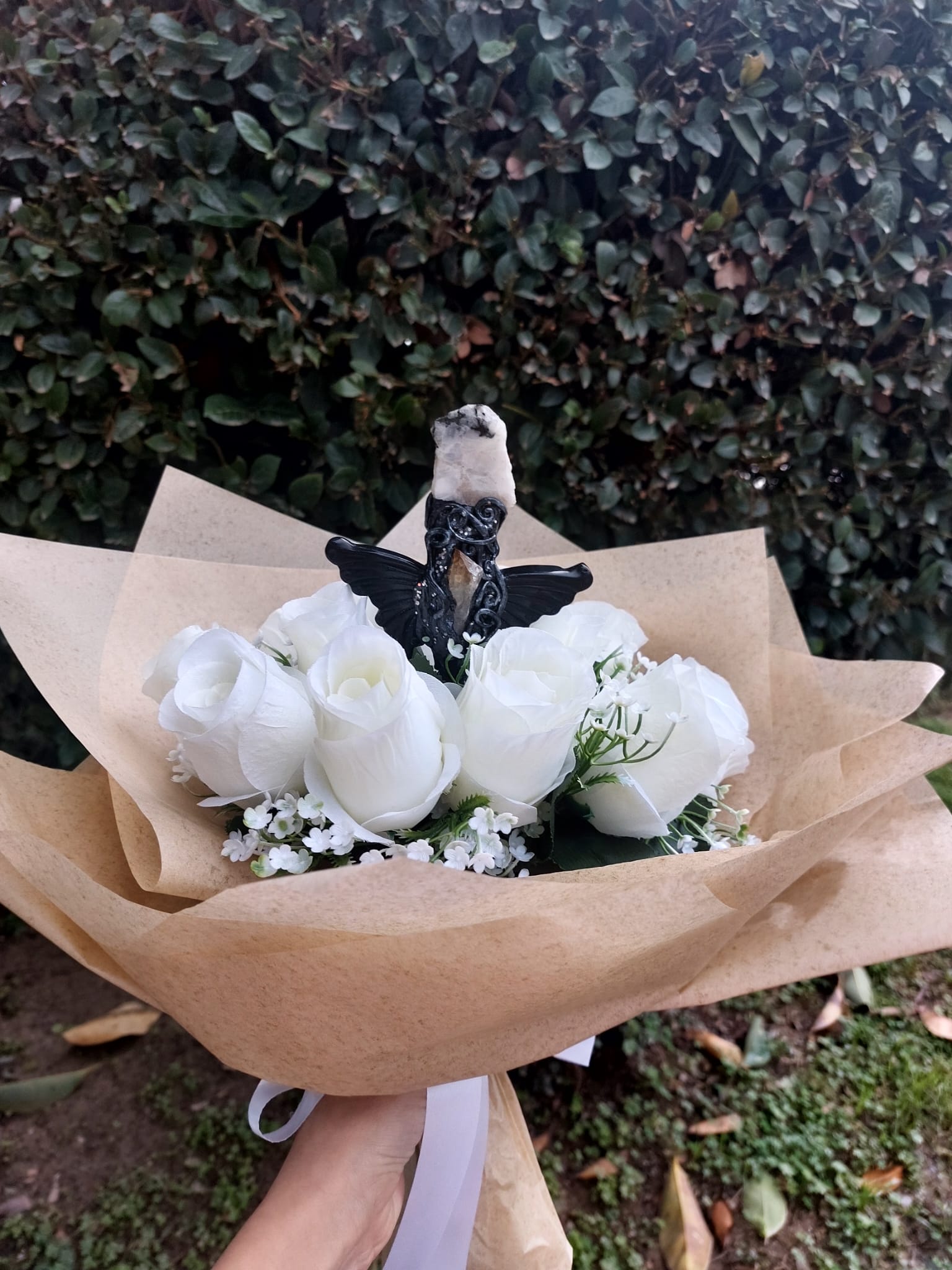 Sevgililer Günü Yapay Gül & Enerji Değneği Çiçek Buketi