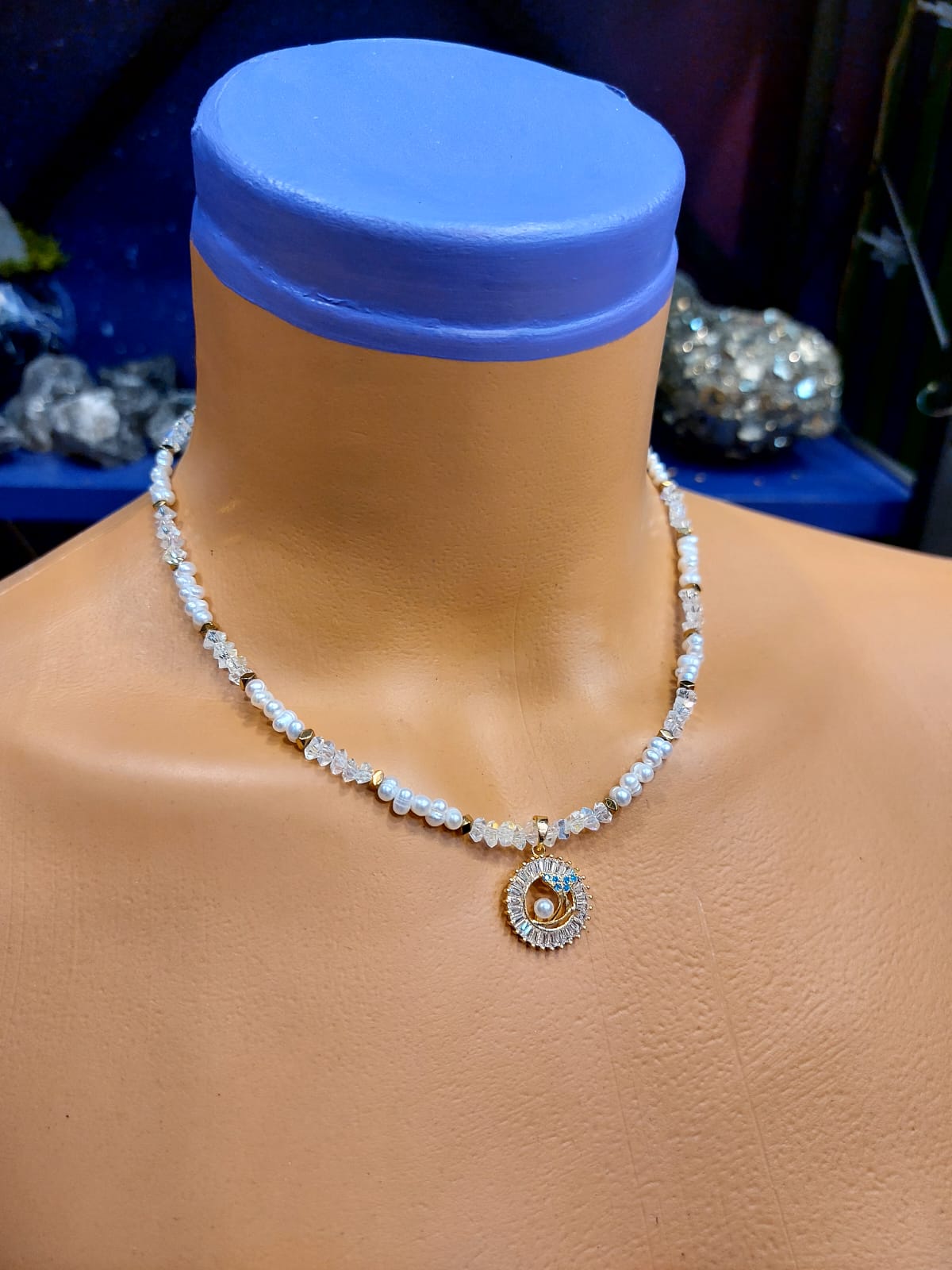 Orijinal İnci Minimal Kadın Tasarım Doğaltaş Kolye