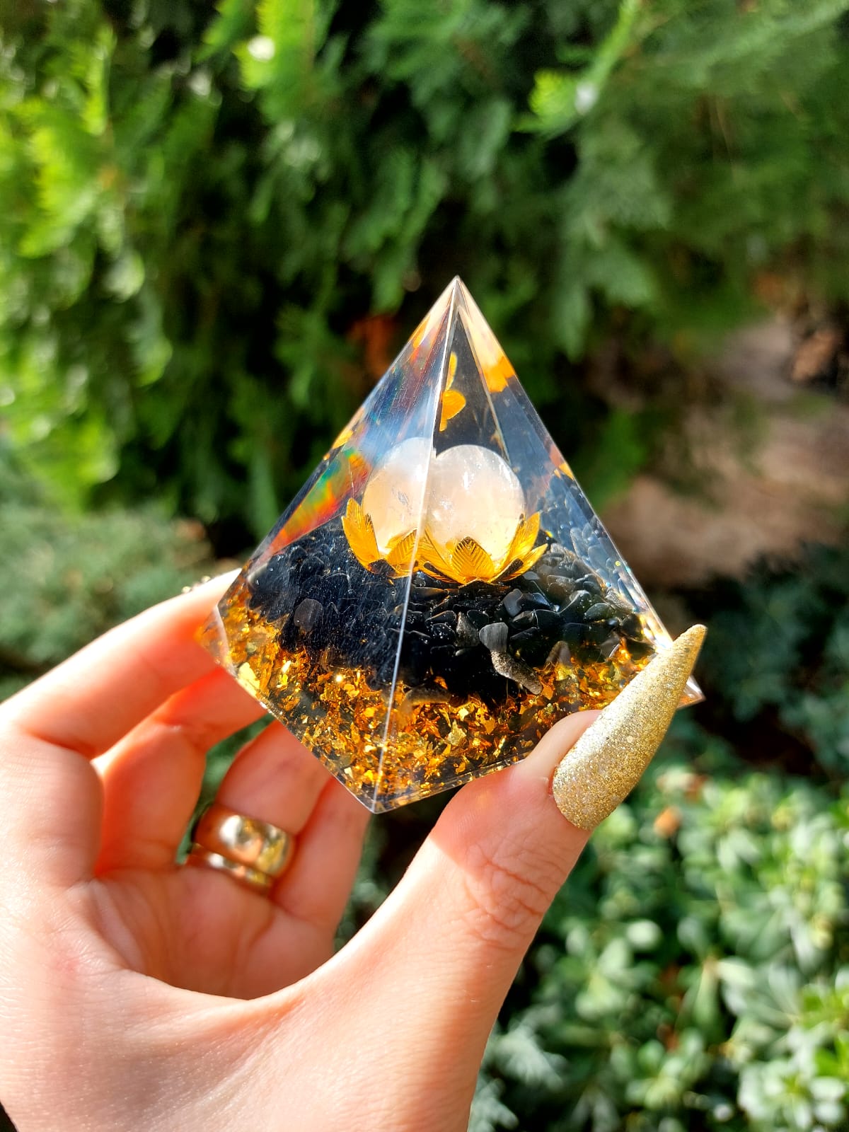 Obsidyen & Kristal Kuvars Gold Lotus Orgonit Piramit