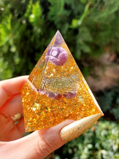 Ametist Flower Of Life Gold Lotus Orgonit Piramit
