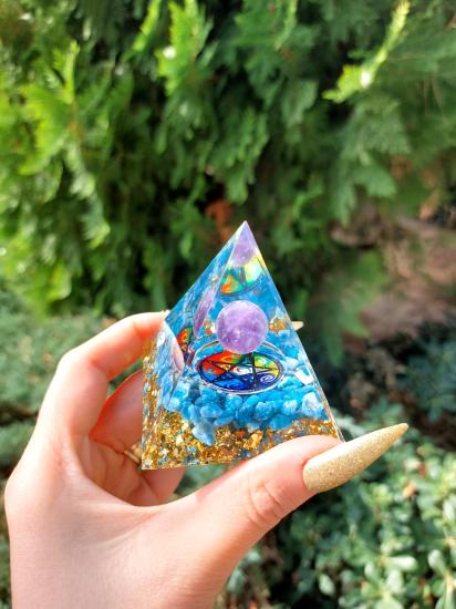 Apatit & Ametist Gold Orgonit Piramit
