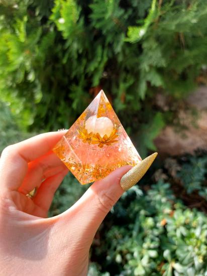 Pembe Kuvars & Kristal Kuvars Gold Lotus Orgonit Piramit