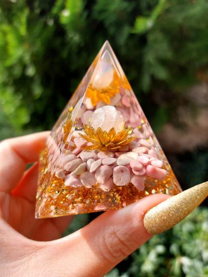 Rubelit & Kristal Kuvars Gold Lotus Orgonit Piramit