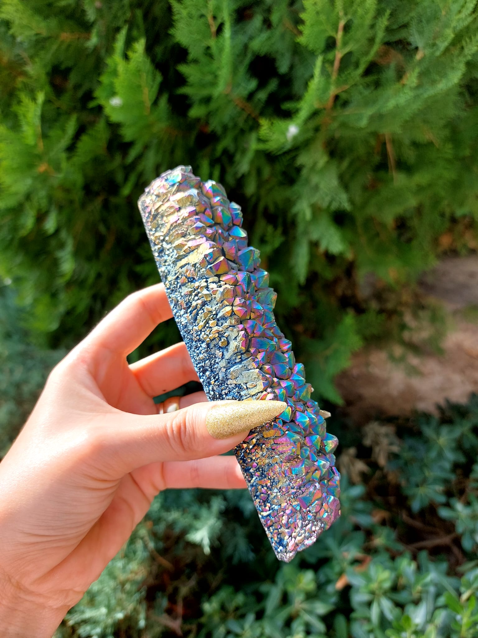 Titanyum Aura Kuvars Koleksiyon Kayaç